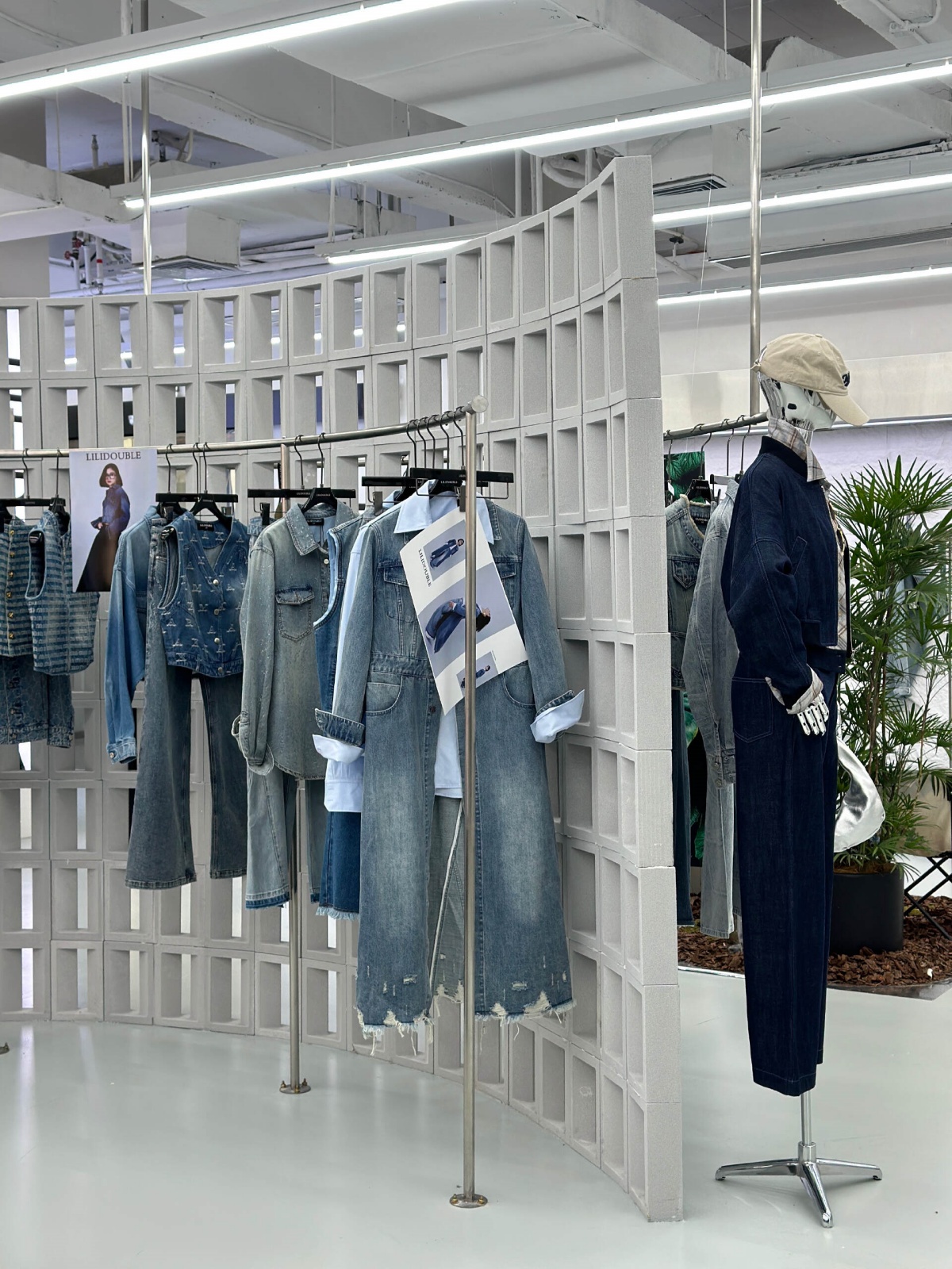 服装店铺如何吸引客流？掌握这三个技巧