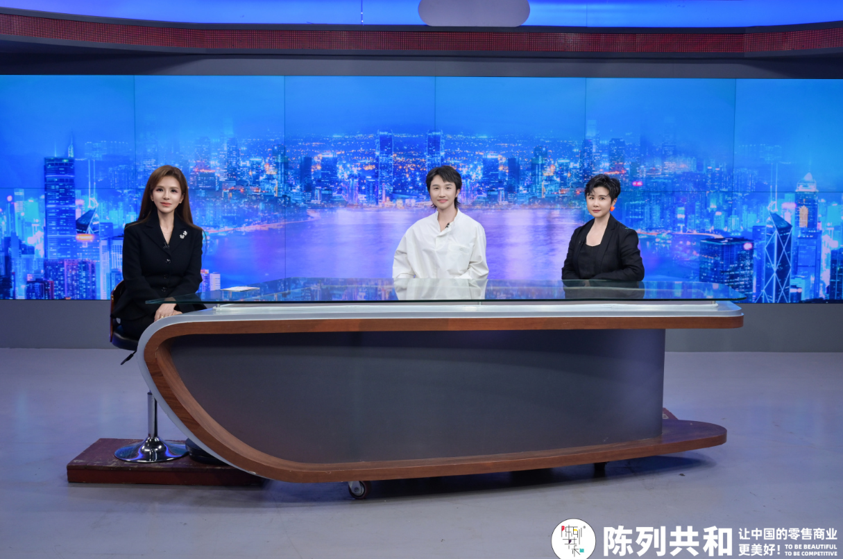 陈列共和创始人欧阳中铁、钟晓莹受邀出席​央视访谈节目